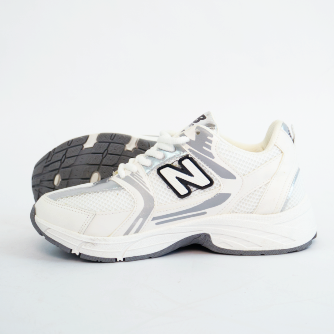 New Balance 530